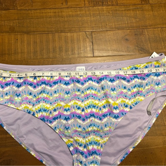 Time and Tru Wave Print Bikini Bottom - Picture 4 of 10